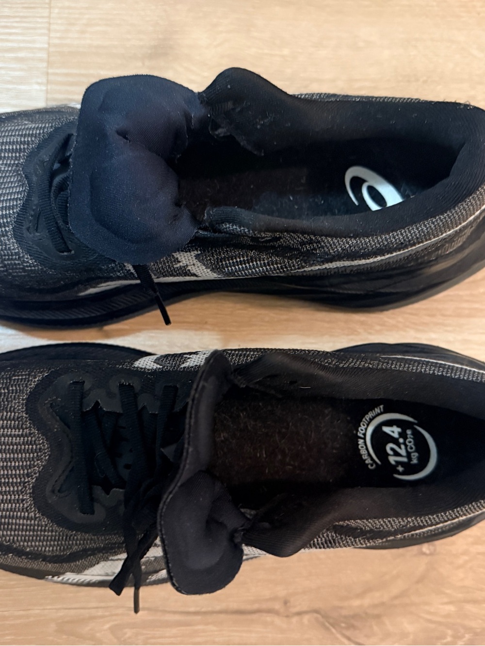 Woman’s Black Athletic Running Shoes - Size 7.5